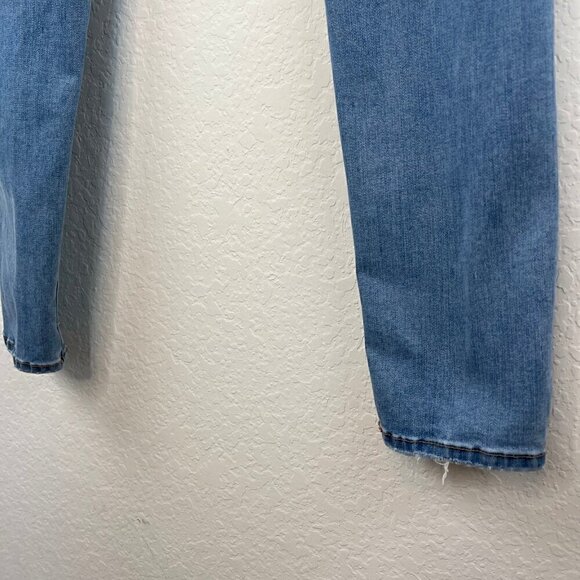 Abercrombie & Fitch Ultra High Rise Super Skinny Distressed Jeans Size 29 / 8R - Picture 8 of 10